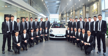 錦江保時(shí)捷中心車(chē)展 一場(chǎng)沒(méi)有硝煙的銷(xiāo)售戰(zhàn)爭(zhēng)